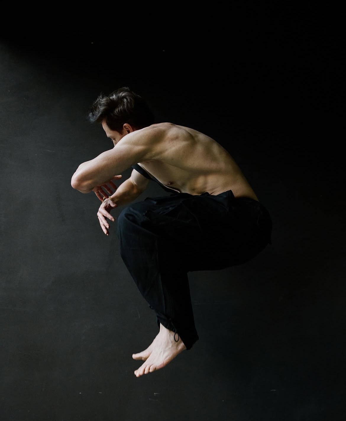 Perfil de Bryan Johnson explorando la estética contemporánea de la longevidad