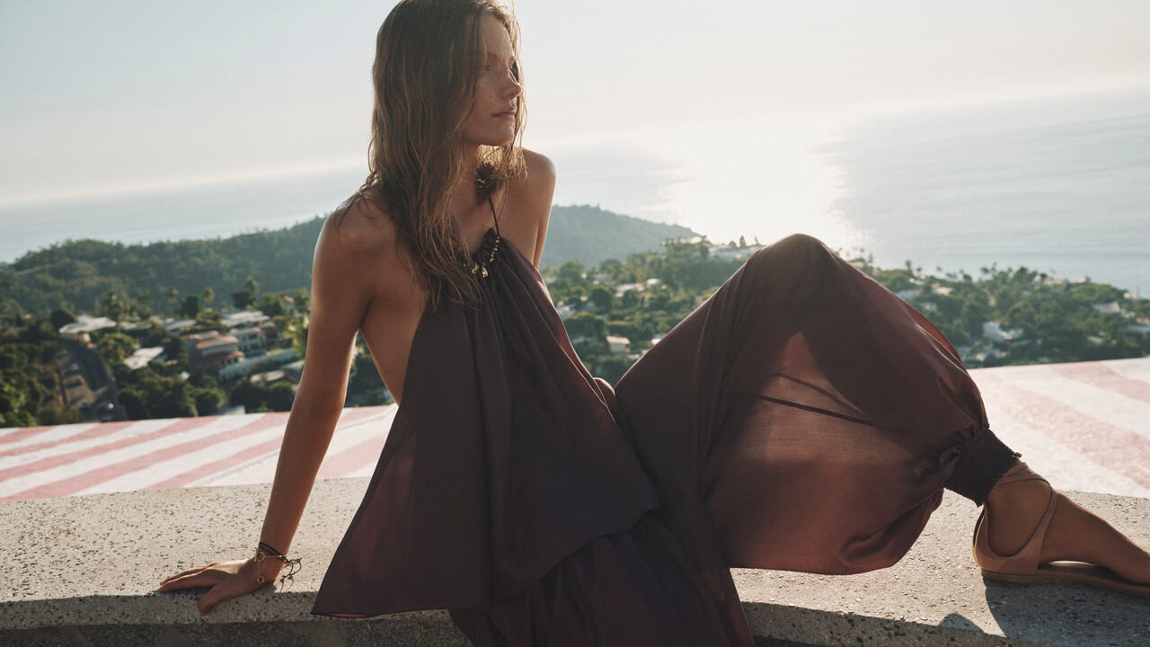 Composición estética coherente con la identidad romántica y refinada de Zimmermann